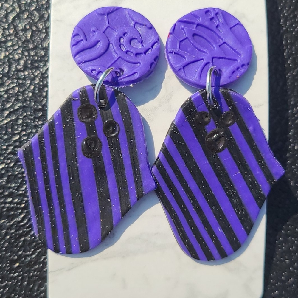 🎃Purple Striped Ghost Earrings